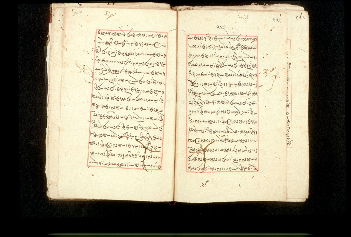 Folios 269v (right) and 270r (left)