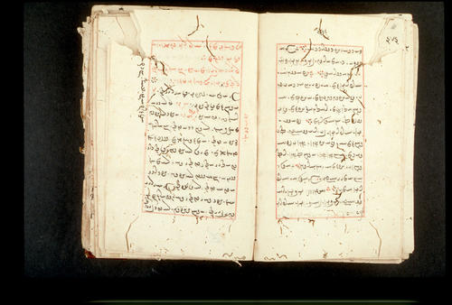 Folios 476v (right) and 477r (left)