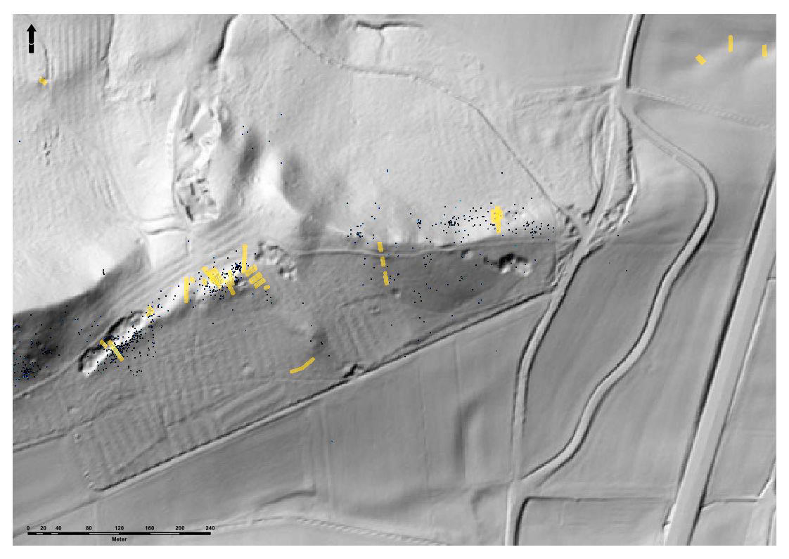 Harzhorn bei Northeim. Geländemodell mit Grabungsschnitten (gelb) und Prospektionsfunden (blaue Punkte)