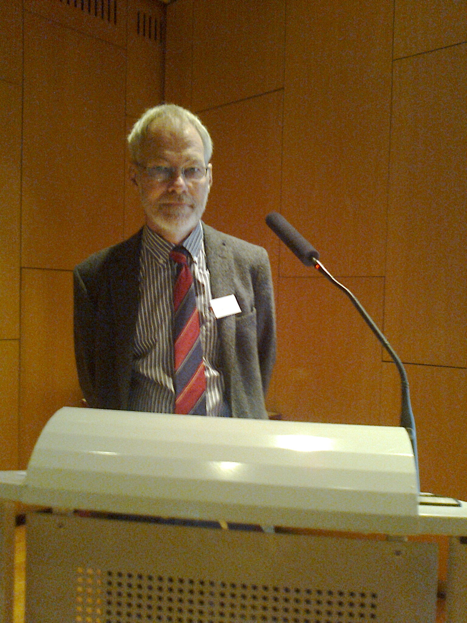 Tønnes Bekker-Nielsen