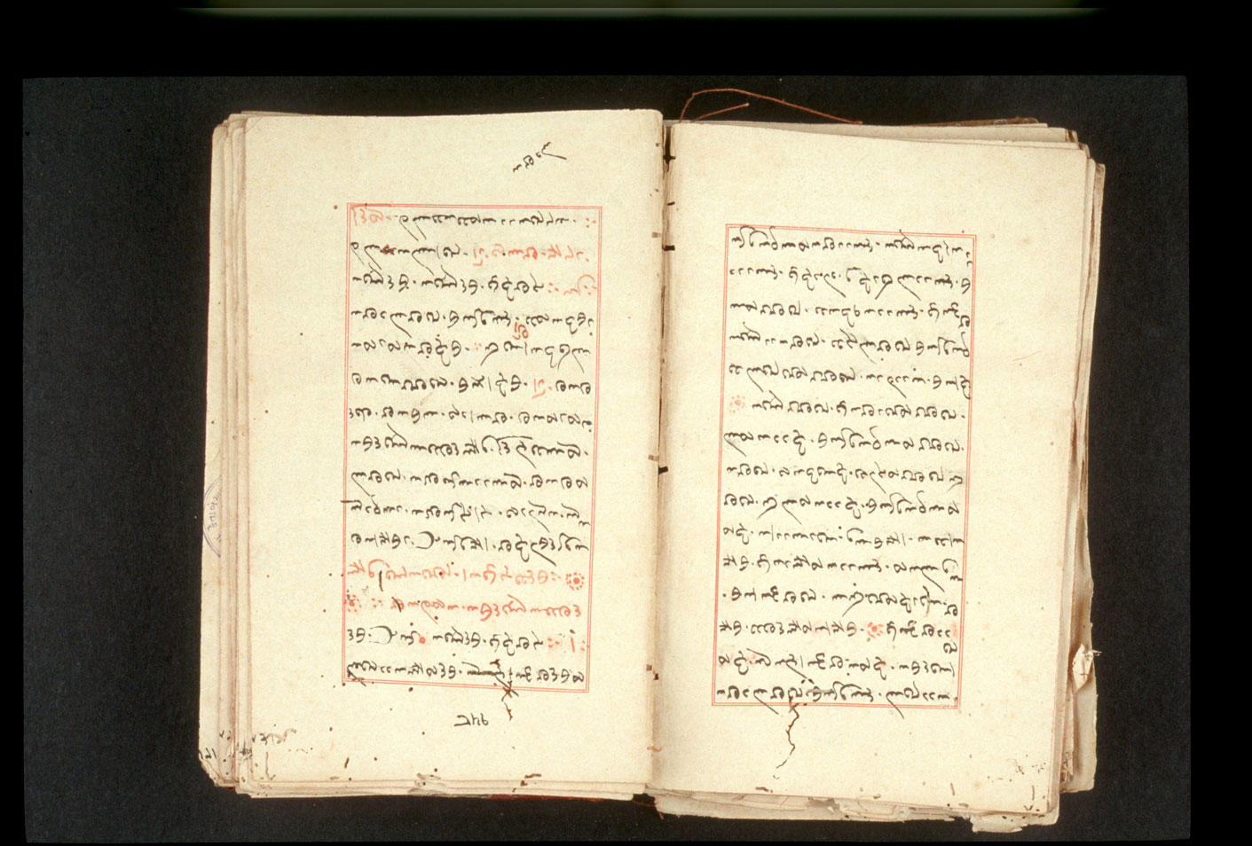 Folios 158v (right) and 159r (left)