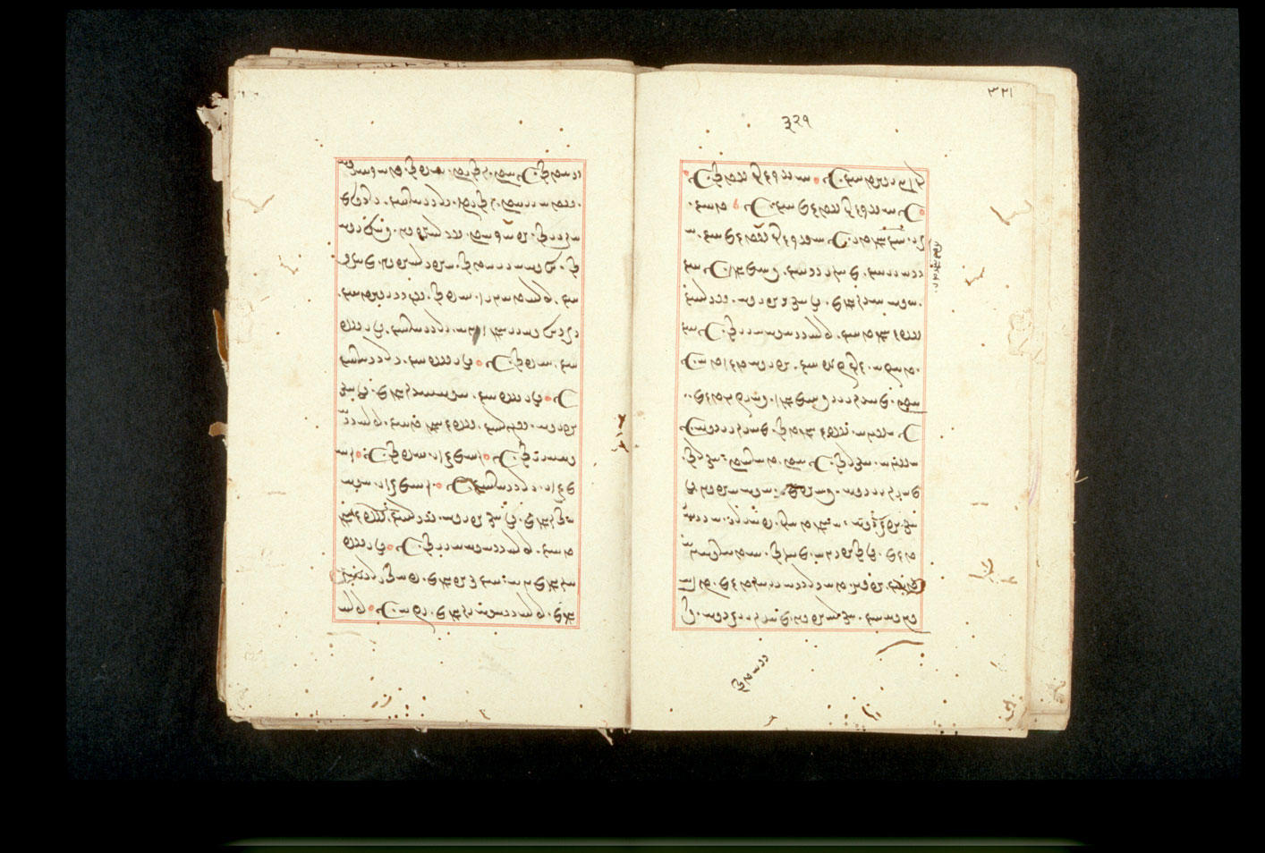 Folios 321v (right) and 322r (left)