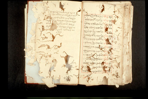 Folios 542v (right) and 543r (left)