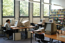 Gemeinsame Bibliothek des Kunsthistorischen Instituts und des Friedrich Meinecke Instituts, Oktober 2006