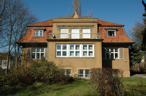 Otto-von-Simson-Straße 11