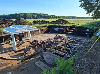 Ausgrabungen durch das NIhK im Sommer 2025 am Großsteingrab von Wanna (FStNr. 1591), Kr. Cuxhaven.