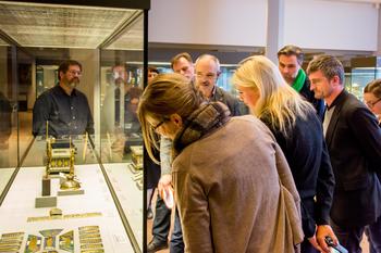 Mit Dr. Lothar Lambacher im Kunstgewerbemuseum Berlin