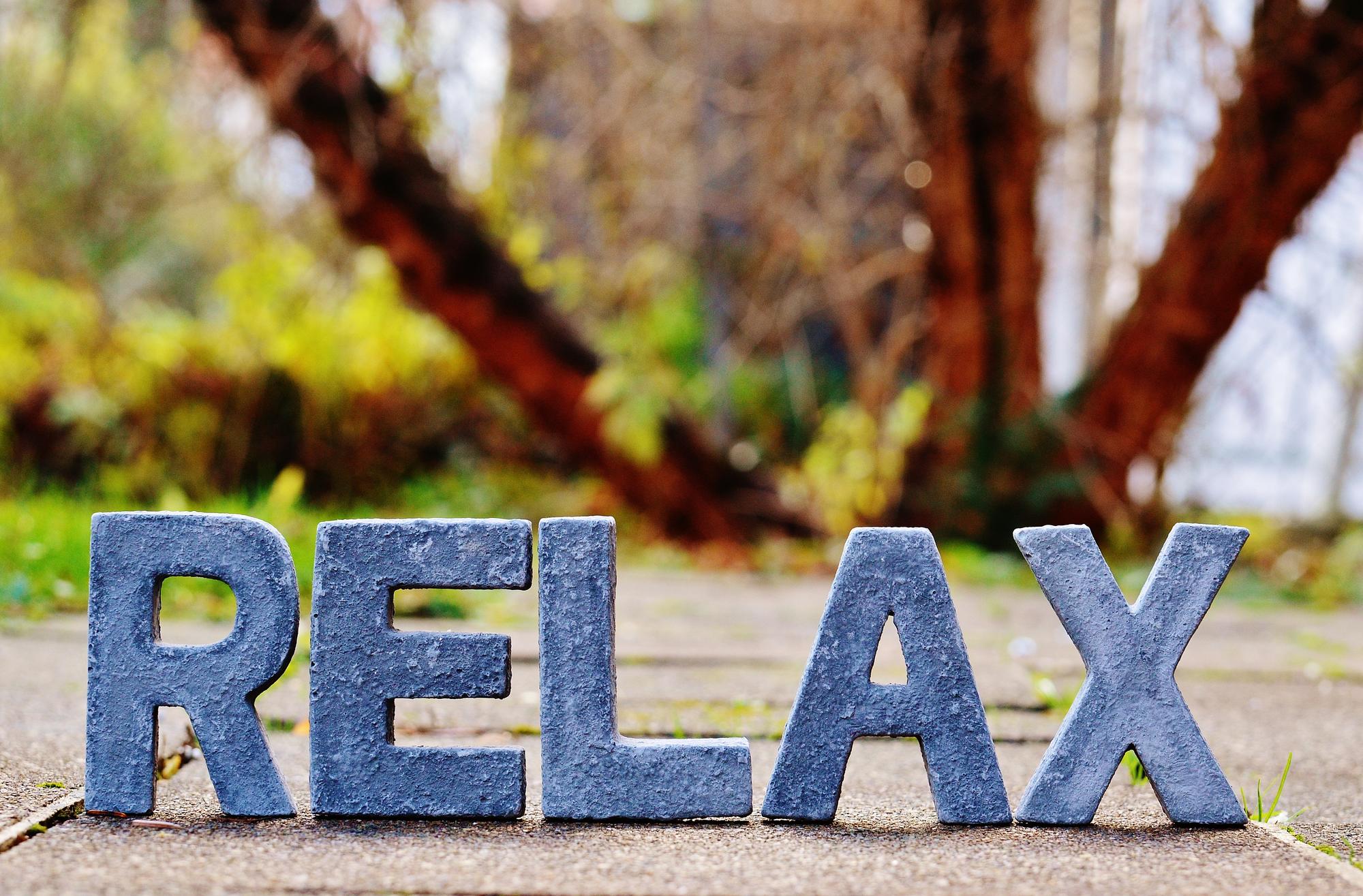 relax-1183533