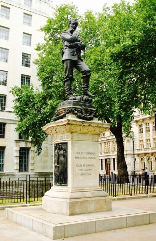Sir Hamo Thornycroft, General Charles Gordon Memorial, Victoria Embankment Gardens, Whitehall Extension (1887)