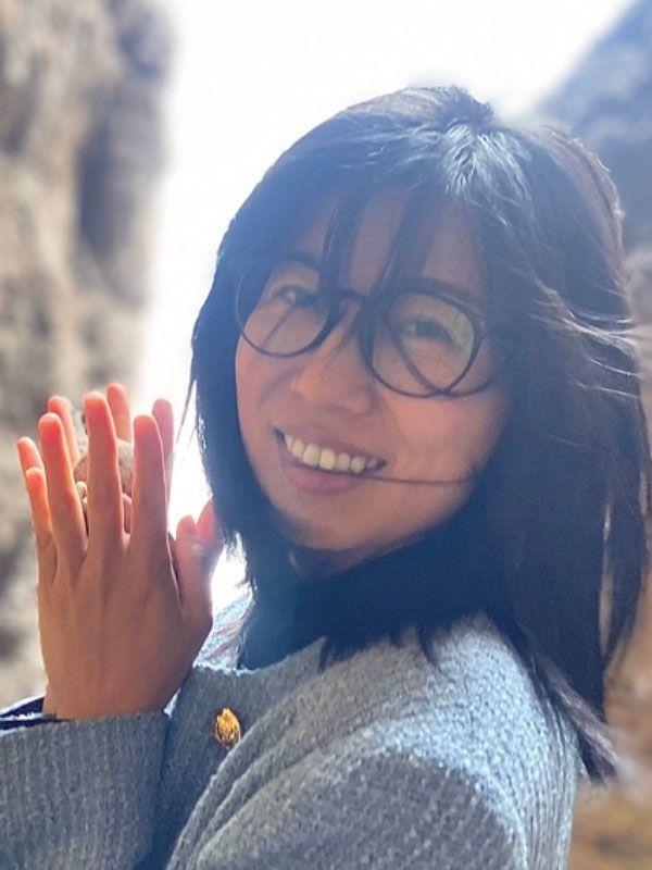 Dr. Ang Gao